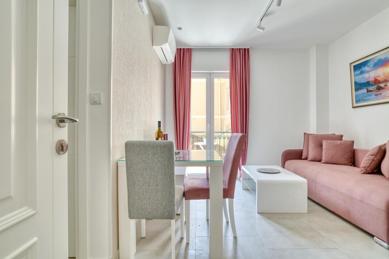 The Golden Luxury Apartments Котор Экстерьер фото