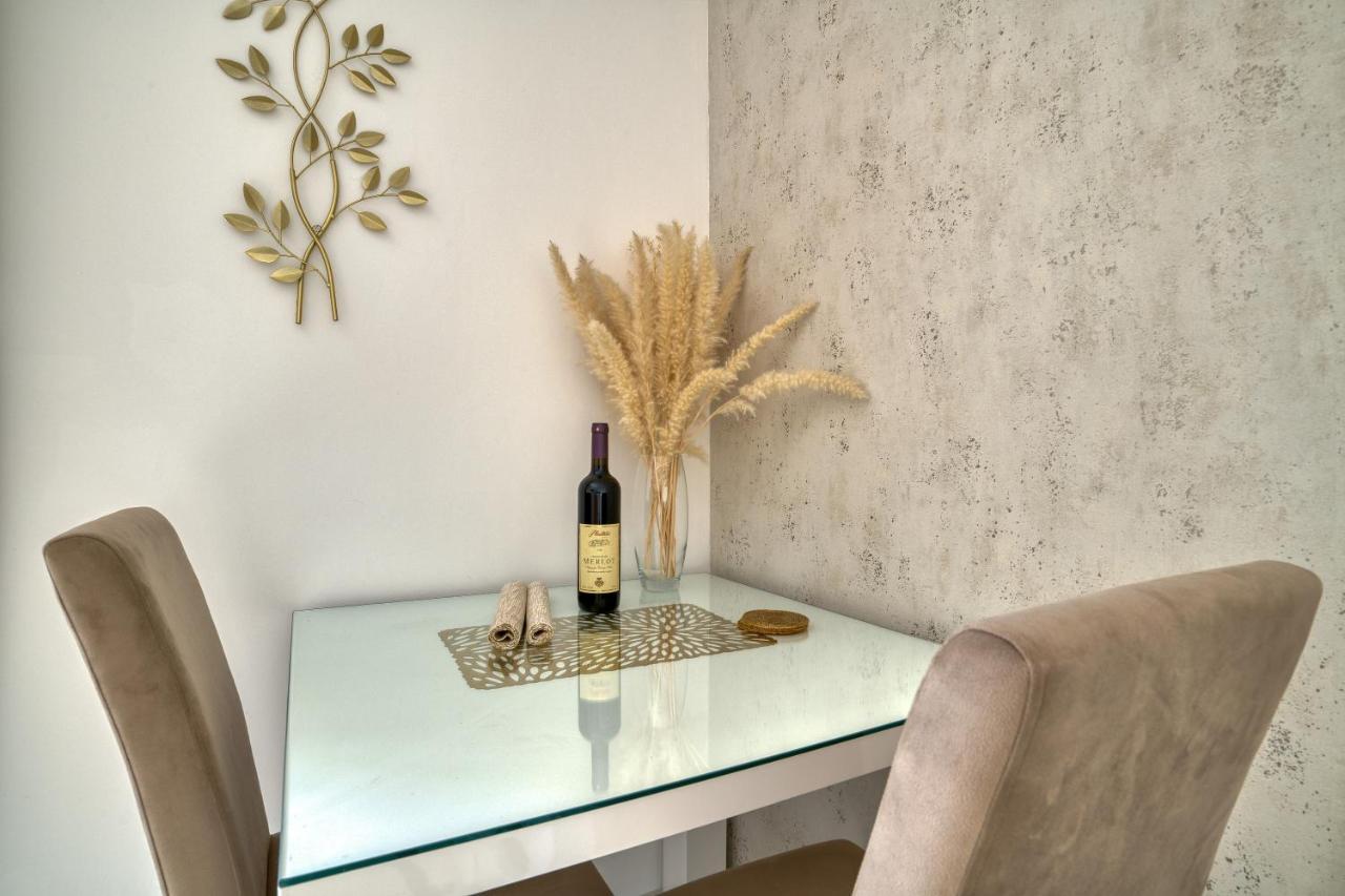 The Golden Luxury Apartments Котор Экстерьер фото