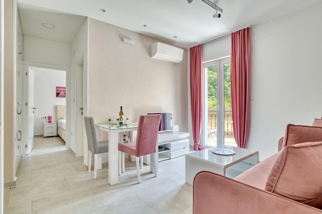 The Golden Luxury Apartments Котор Экстерьер фото