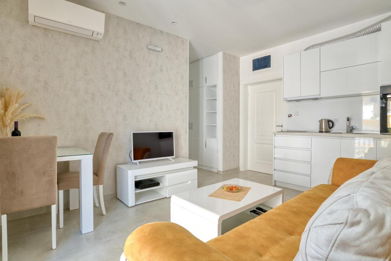 The Golden Luxury Apartments Котор Экстерьер фото