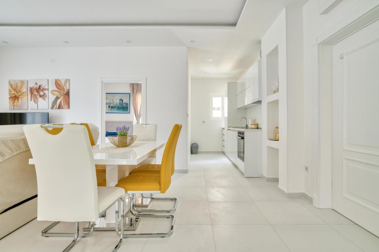The Golden Luxury Apartments Котор Экстерьер фото